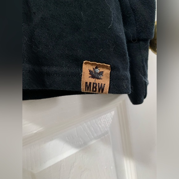 Muskoka Long Sleeve Size L - Picture 2 of 3